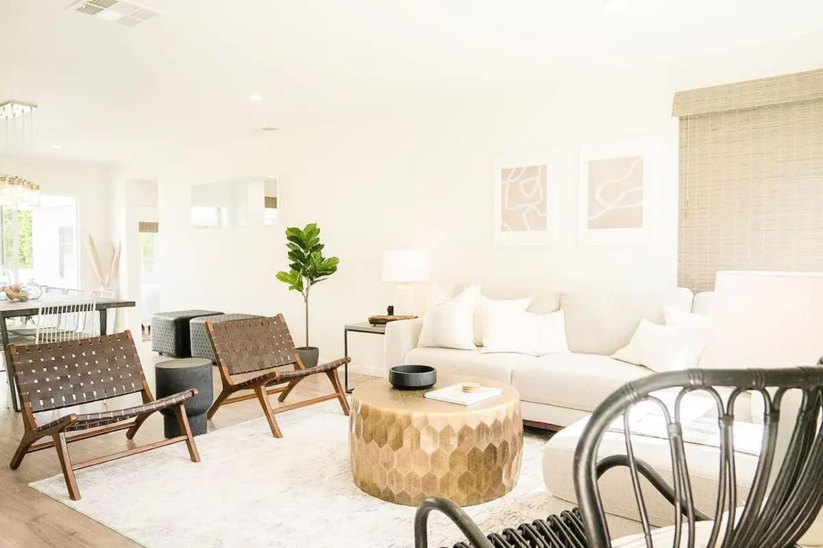 Casa De Kosta Walk To Surf Food & Shops Holiday home *