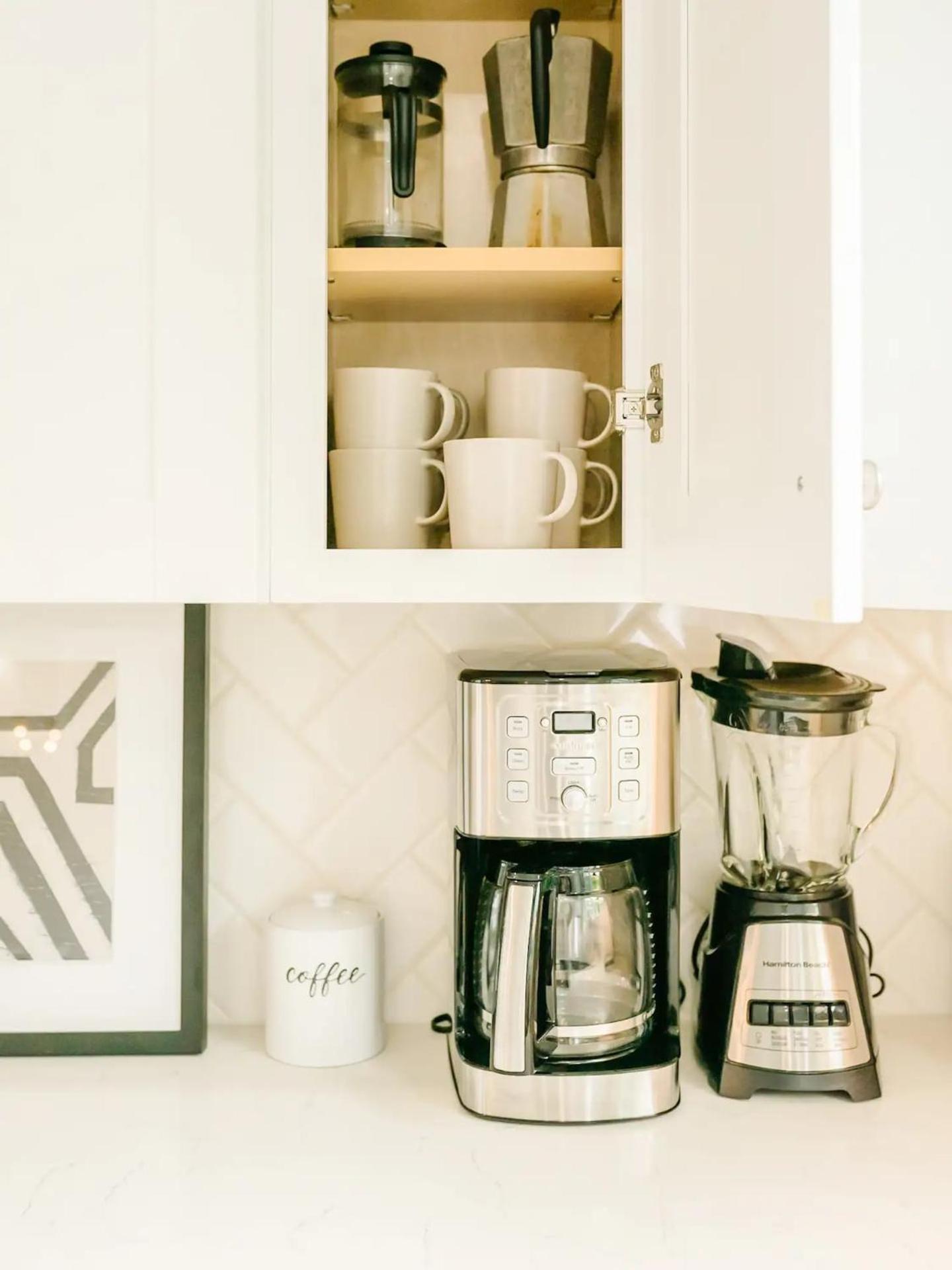 Casa De Kosta Walk To Surf Food & Shops Holiday home